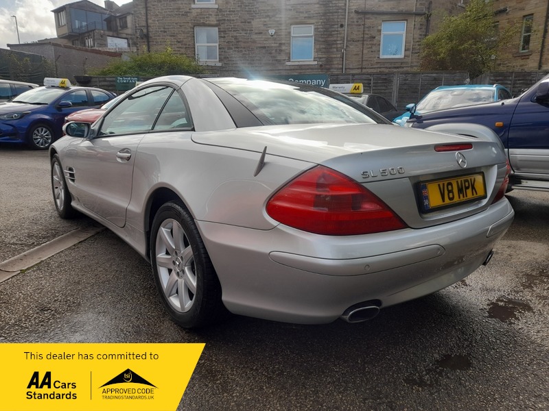 Used Mercedes-Benz SL 2006 for sale - 75924336: Photo 8