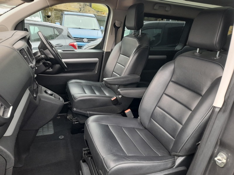 Used Peugeot Traveller 2019 for sale - 77437941: Photo 28