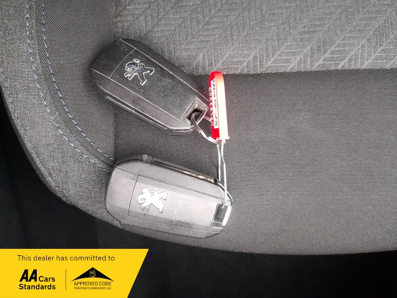 Used Peugeot Rifter 2020 for sale - 77189029: Photo 13