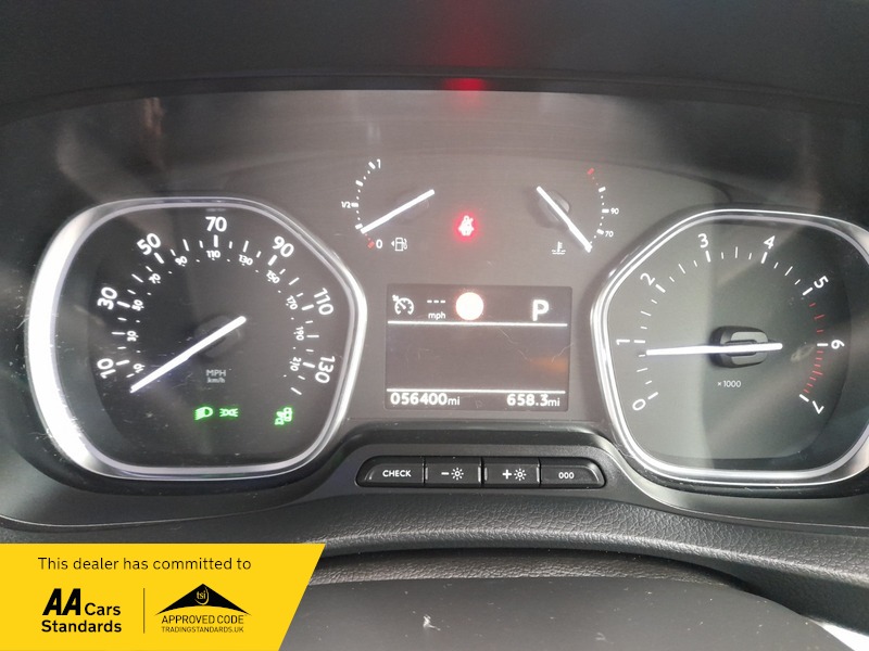 Used Peugeot Traveller 2020 for sale - 77129207: Photo 14