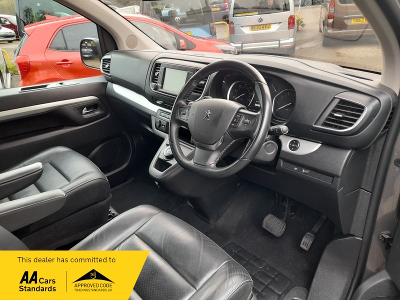 Used Peugeot Traveller 2020 for sale - 77129207: Photo 22