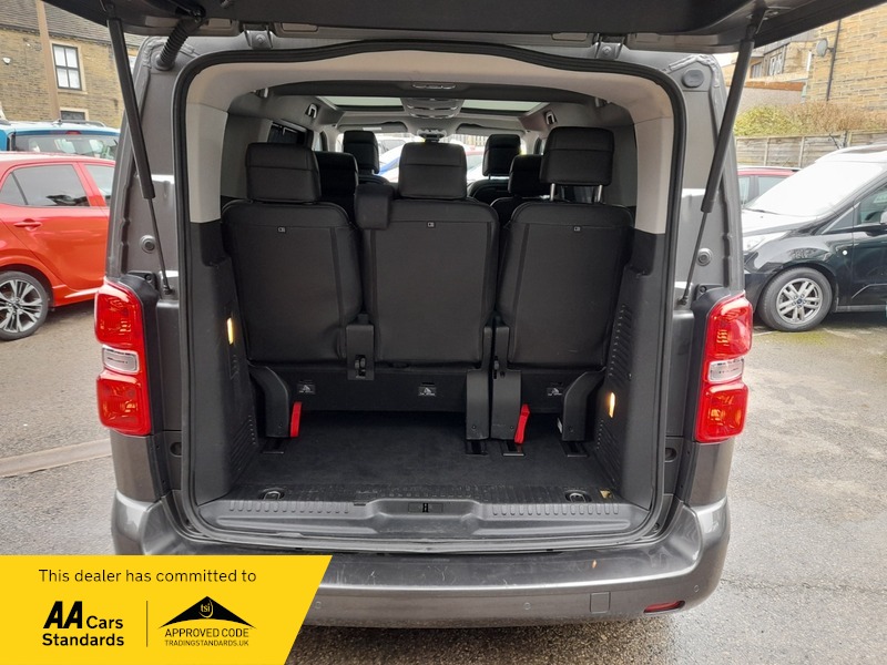 Used Peugeot Traveller 2020 for sale - 77129207: Photo 24