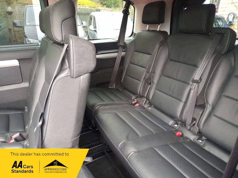 Used Peugeot Traveller 2020 for sale - 77129207: Photo 26