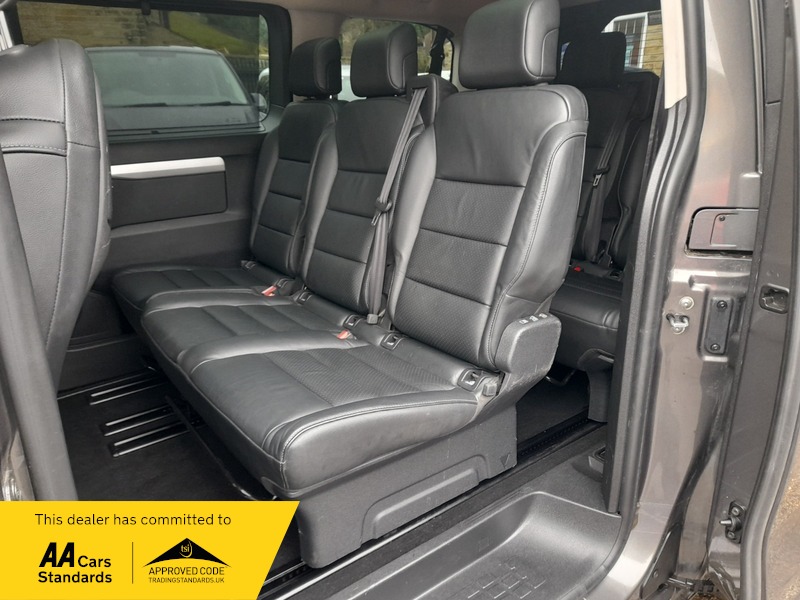 Used Peugeot Traveller 2020 for sale - 77129207: Photo 29