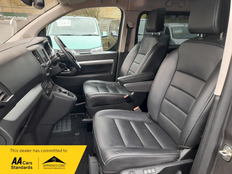 Used Peugeot Traveller 2020 for sale - 77129207: Photo 30