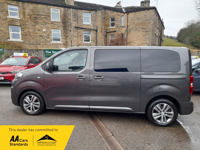 Used Peugeot Traveller 2020 for sale - 77129207: Photo 5