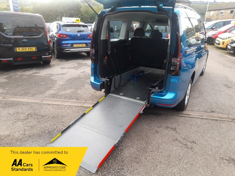 Used Volkswagen Caddy Maxi Life 2024 for sale - 76133066: Photo 20