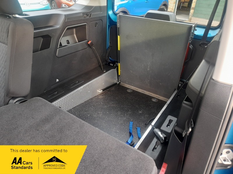 Used Volkswagen Caddy Maxi Life 2024 for sale - 76133066: Photo 23