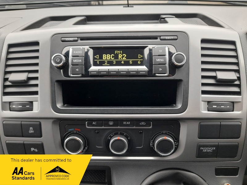 Used Volkswagen Transporter 2012 for sale - 77452730: Photo 22