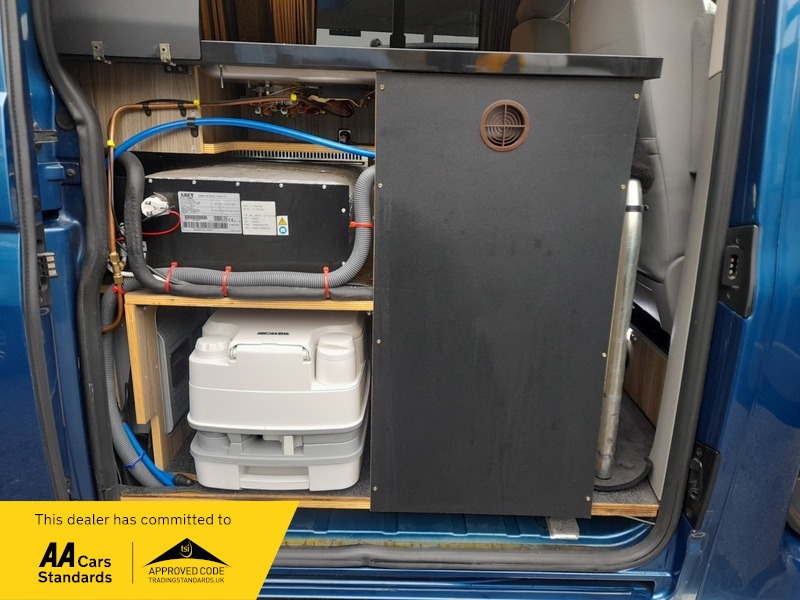 Used Volkswagen Transporter 2012 for sale - 77452730: Photo 26