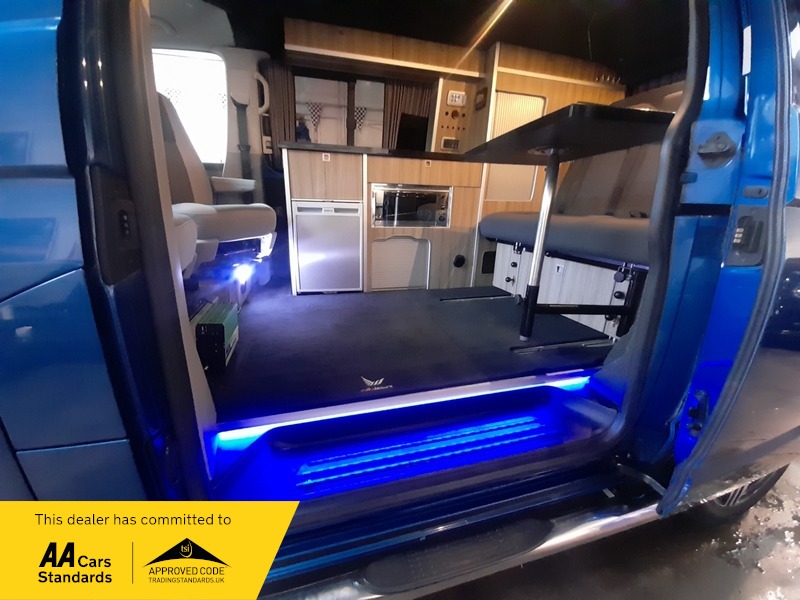 Used Volkswagen Transporter 2012 for sale - 77452730: Photo 40