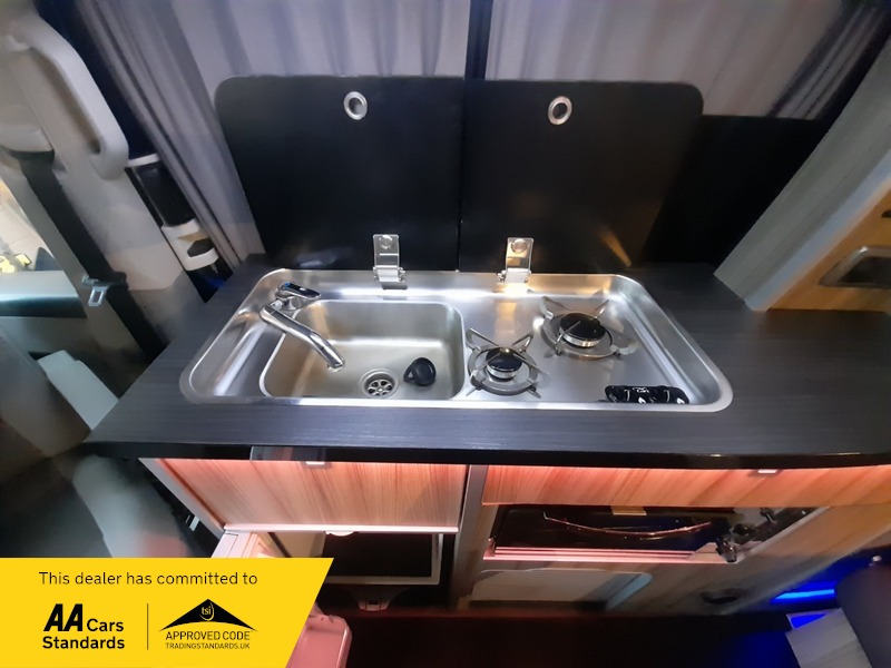 Used Volkswagen Transporter 2012 for sale - 77452730: Photo 47