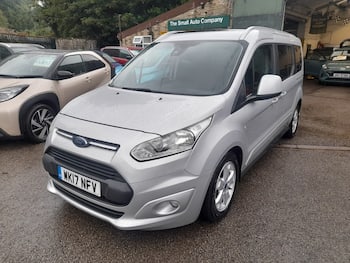Used Ford Grand Tourneo Connect 2017 for sale - 79629887: Photo