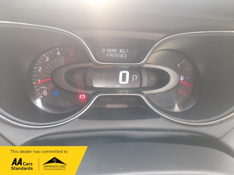 Used Renault Captur 2016 for sale - 76836728: Photo 12