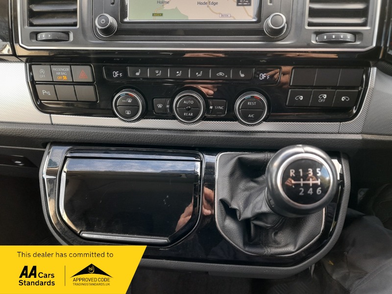 Used Volkswagen Caravelle 2018 for sale - 76346159: Photo 12