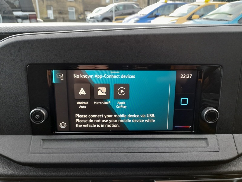 Used Volkswagen Caddy Maxi Life 2022 for sale - 76643137: Photo 13