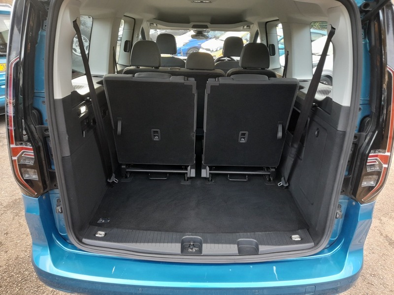 Used Volkswagen Caddy Maxi Life 2022 for sale - 76643137: Photo 22