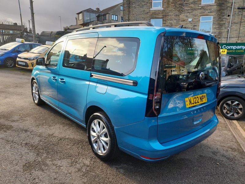 Used Volkswagen Caddy Maxi Life 2022 for sale - 76643137: Photo 8