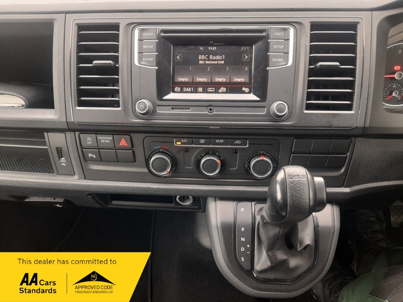 Used Volkswagen Transporter 2019 for sale - 77129208: Photo 14