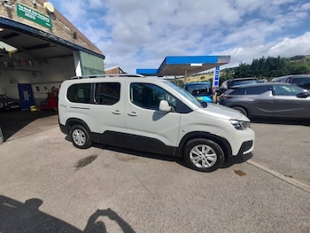 Used Peugeot Rifter 2021 for sale - 79314301: Photo