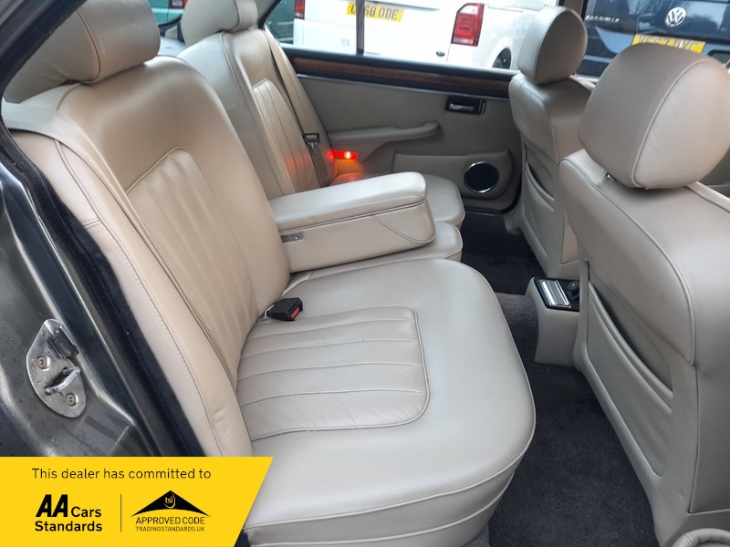 Used Daimler Double Six 2024 for sale - 76884551: Photo 11