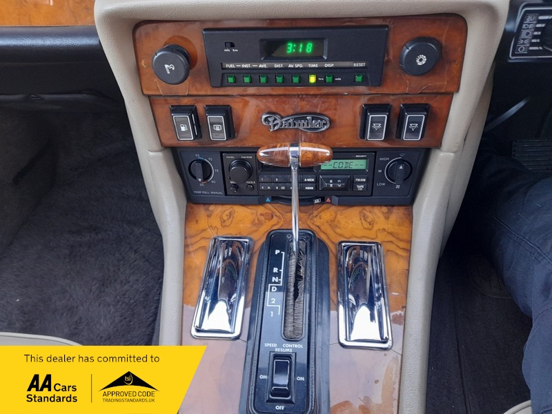 Used Daimler Double Six 2024 for sale - 76884551: Photo 23