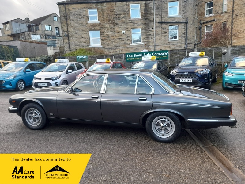 Used Daimler Double Six 2024 for sale - 76884551: Photo 6