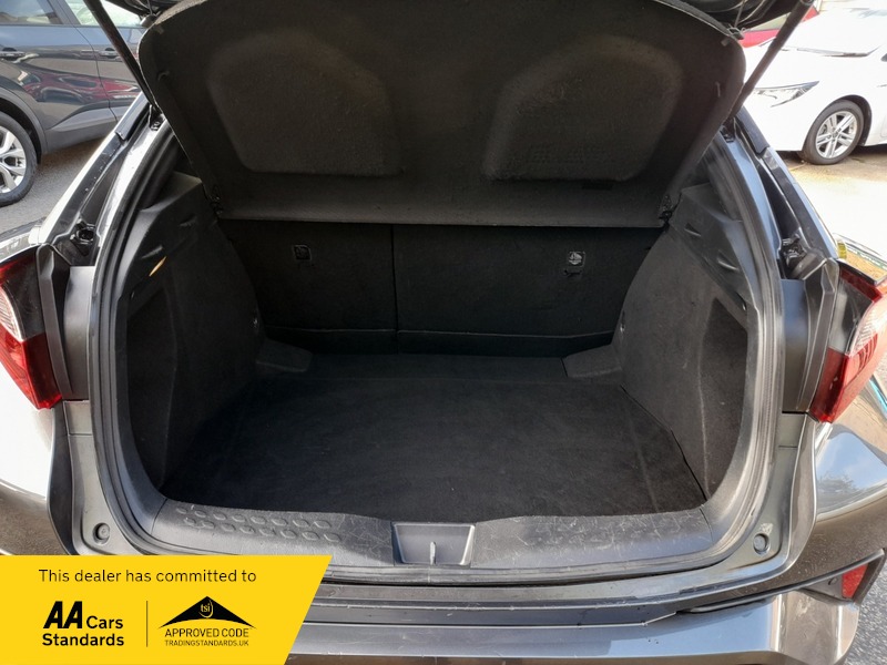 Used Toyota C-HR 2020 for sale - 76069321: Photo 19