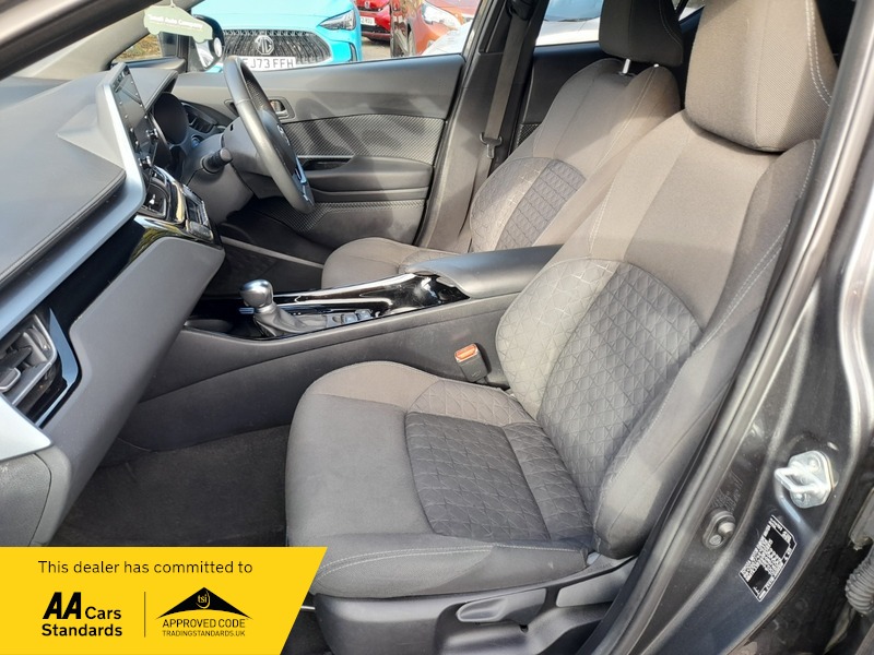 Used Toyota C-HR 2020 for sale - 76069321: Photo 21