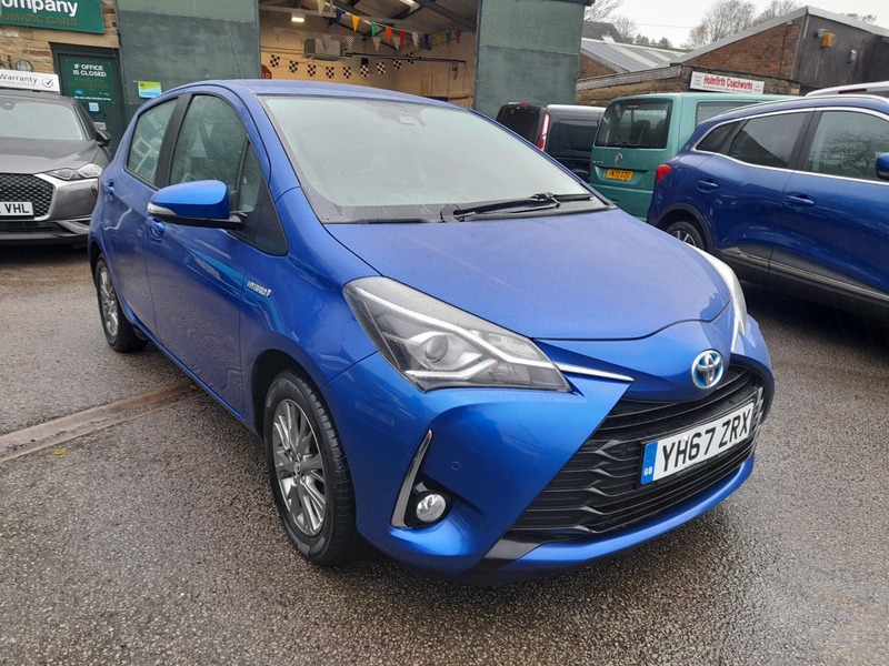 Used Toyota Yaris 2017 for sale - 76712182: Photo 1