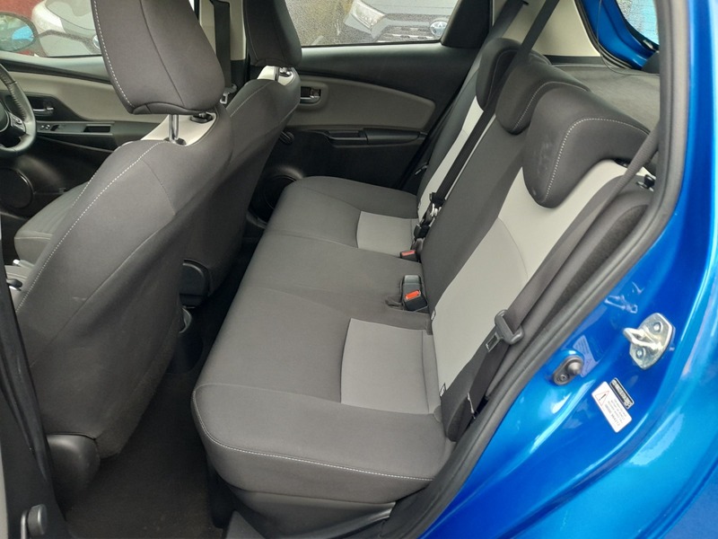 Used Toyota Yaris 2017 for sale - 76712182: Photo 19