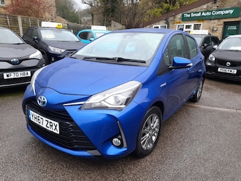 Used Toyota Yaris 2017 for sale - 76712182: Photo