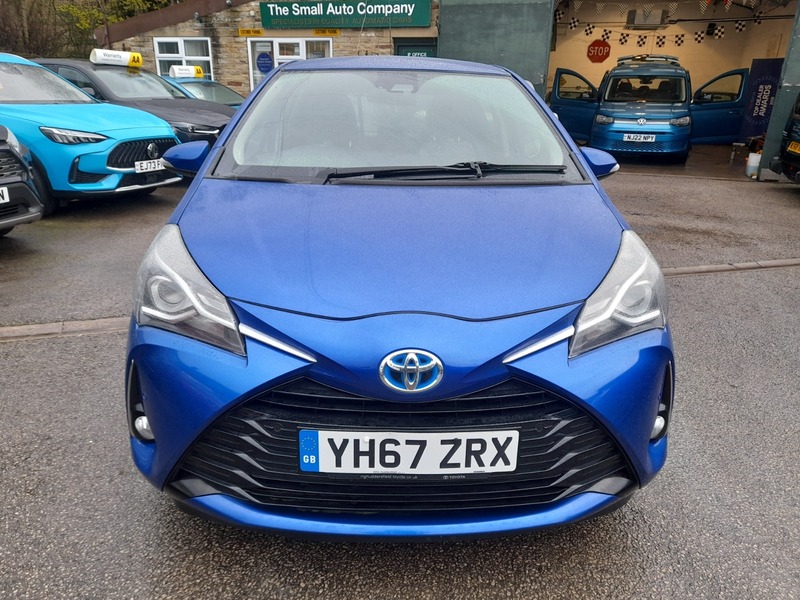 Used Toyota Yaris 2017 for sale - 76712182: Photo 3