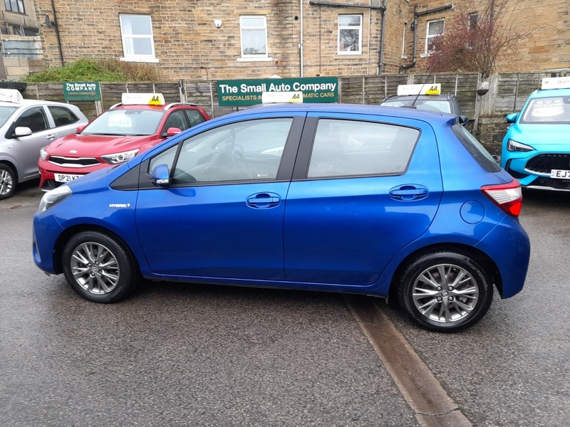 Used Toyota Yaris 2017 for sale - 76712182: Photo 4
