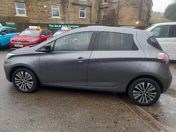 Used Renault Zoe 2022 for sale - 77609607: Photo