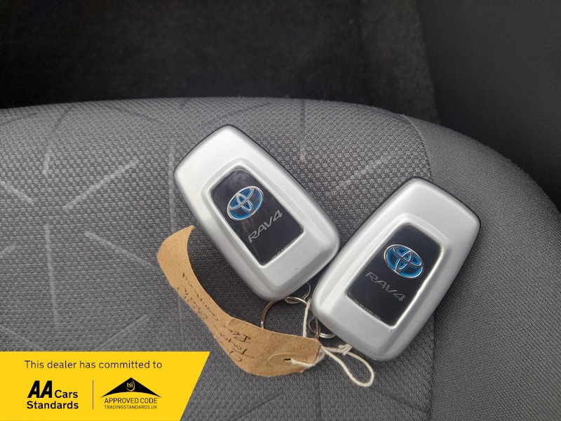 Used Toyota RAV4 2022 for sale - 76430574: Photo 14