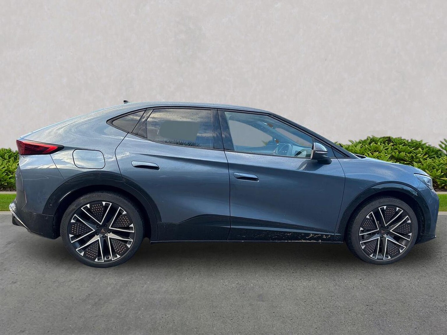 Used Cupra Tavascan 2025 for sale - 77488334: Photo 3