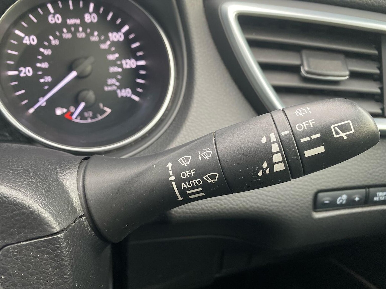 Used Nissan Qashqai 2019 for sale - 76940489: Photo 28