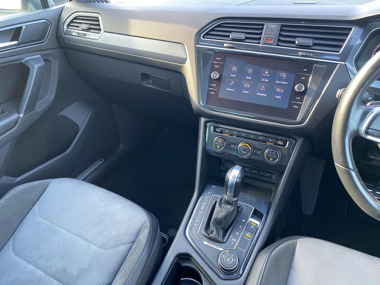 Used Volkswagen Tiguan 2018 for sale - 77488315: Photo 15