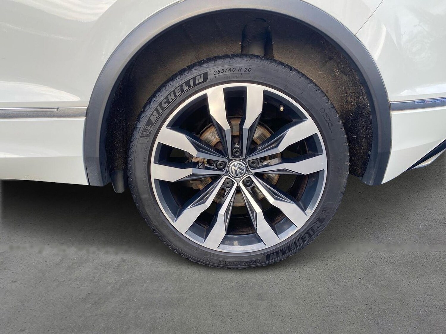 Used Volkswagen Tiguan 2018 for sale - 77488315: Photo 8