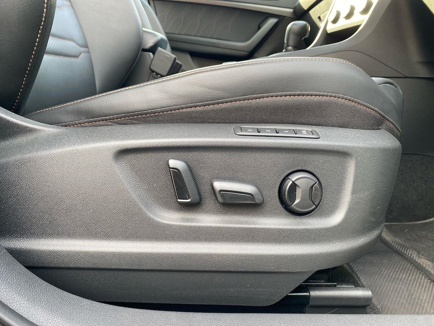 Used Cupra Ateca 2024 for sale - 78121828: Photo 32