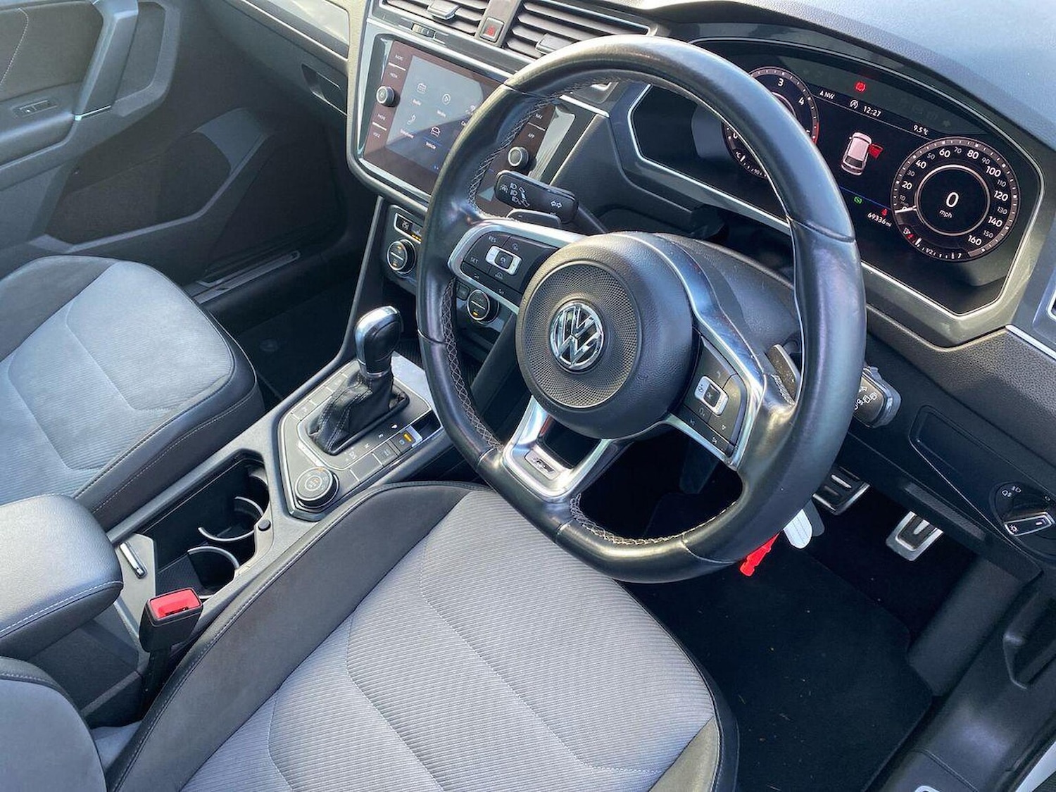 Used Volkswagen Tiguan 2018 for sale - 77019479: Photo 17