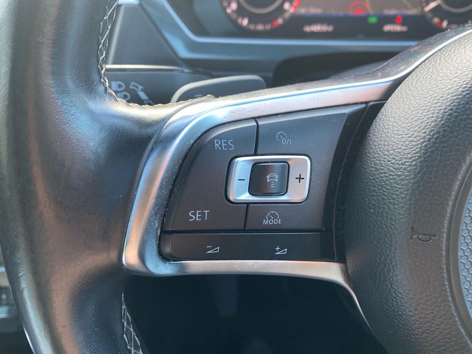 Used Volkswagen Tiguan 2018 for sale - 77019479: Photo 29