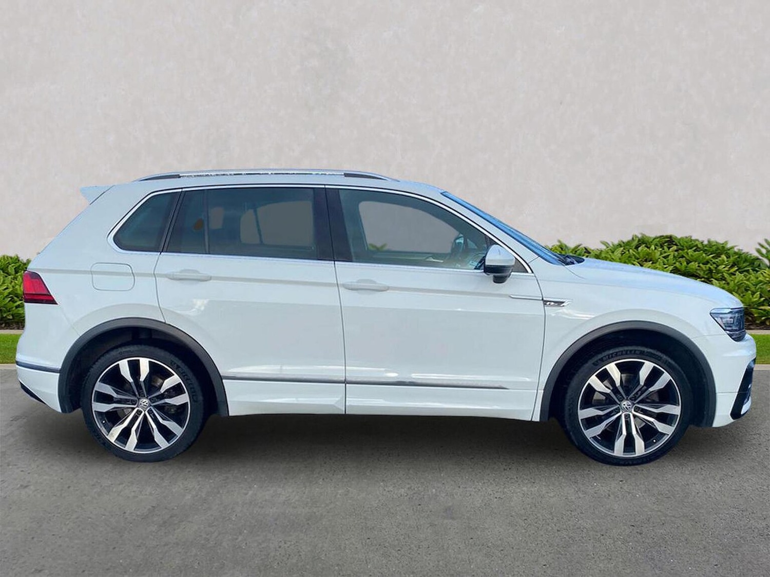 Used Volkswagen Tiguan 2018 for sale - 77019479: Photo 5