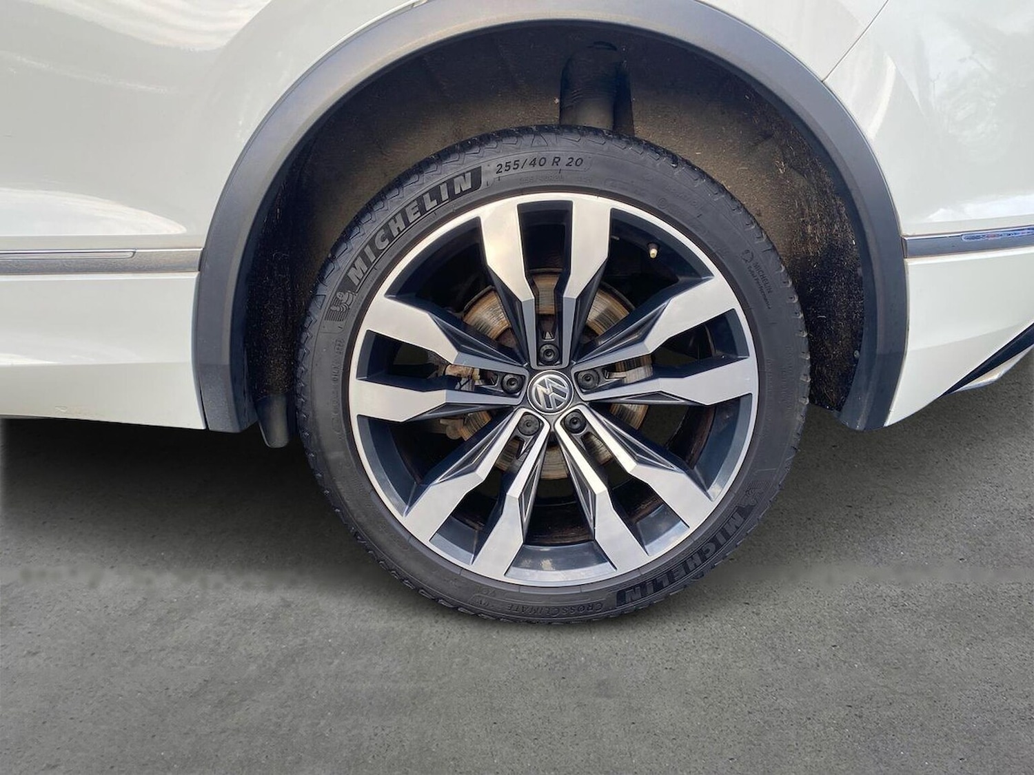 Used Volkswagen Tiguan 2018 for sale - 77019479: Photo 8