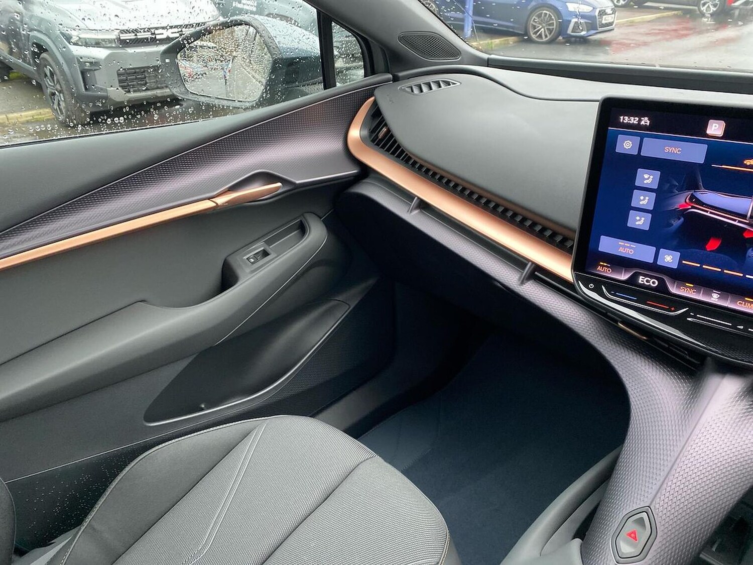 Used Cupra Tavascan 2025 for sale - 77488349: Photo 40