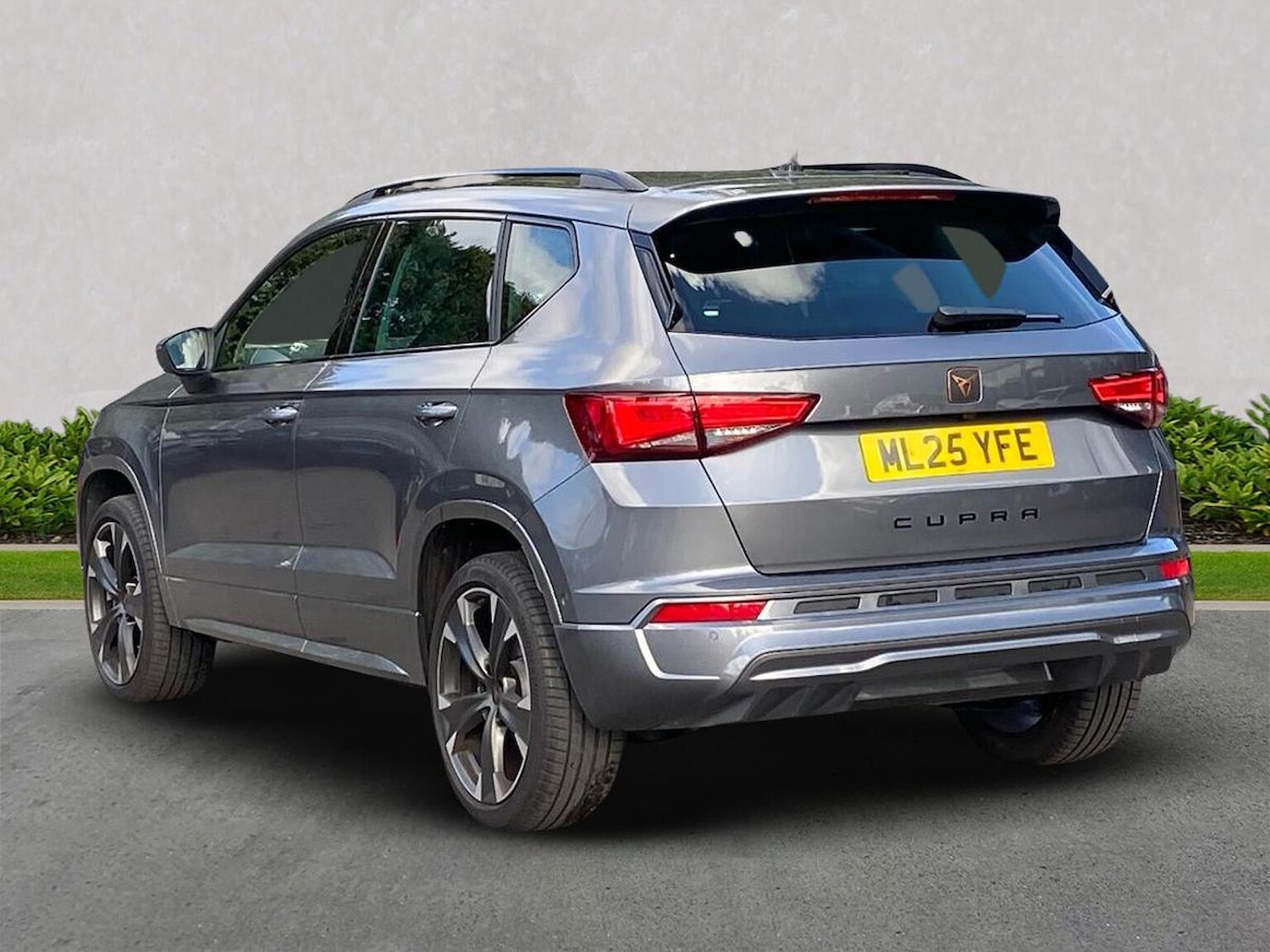 Used Cupra Ateca 2025 for sale - 76735588: Photo 2