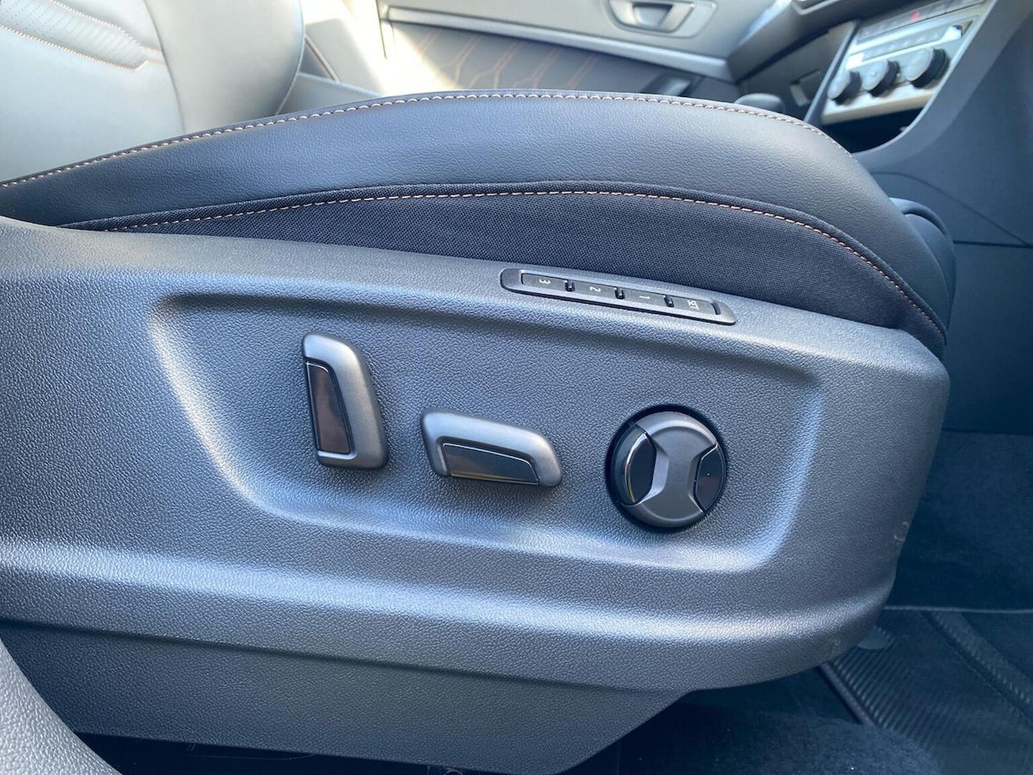 Used Cupra Ateca 2025 for sale - 77775134: Photo 30