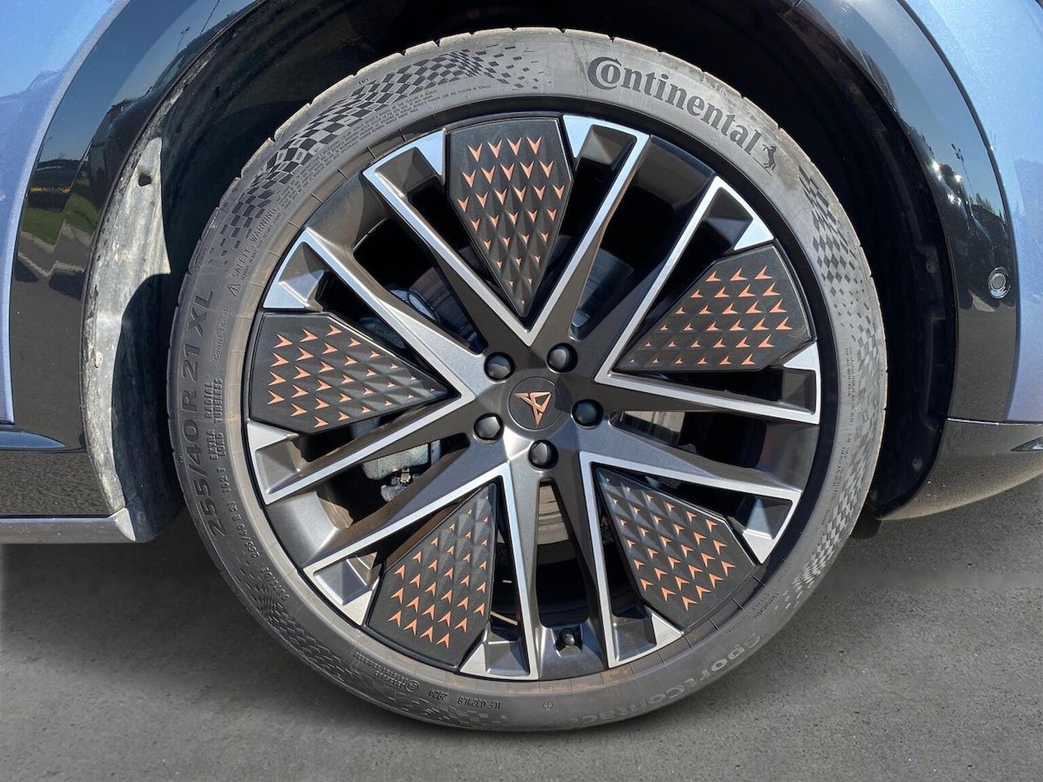 Used Cupra Tavascan 2024 for sale - 76958771: Photo 8