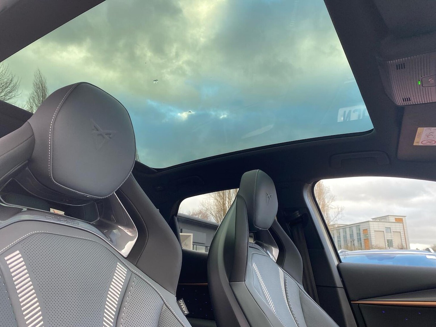 Used Cupra Tavascan 2025 for sale - 76897108: Photo 31